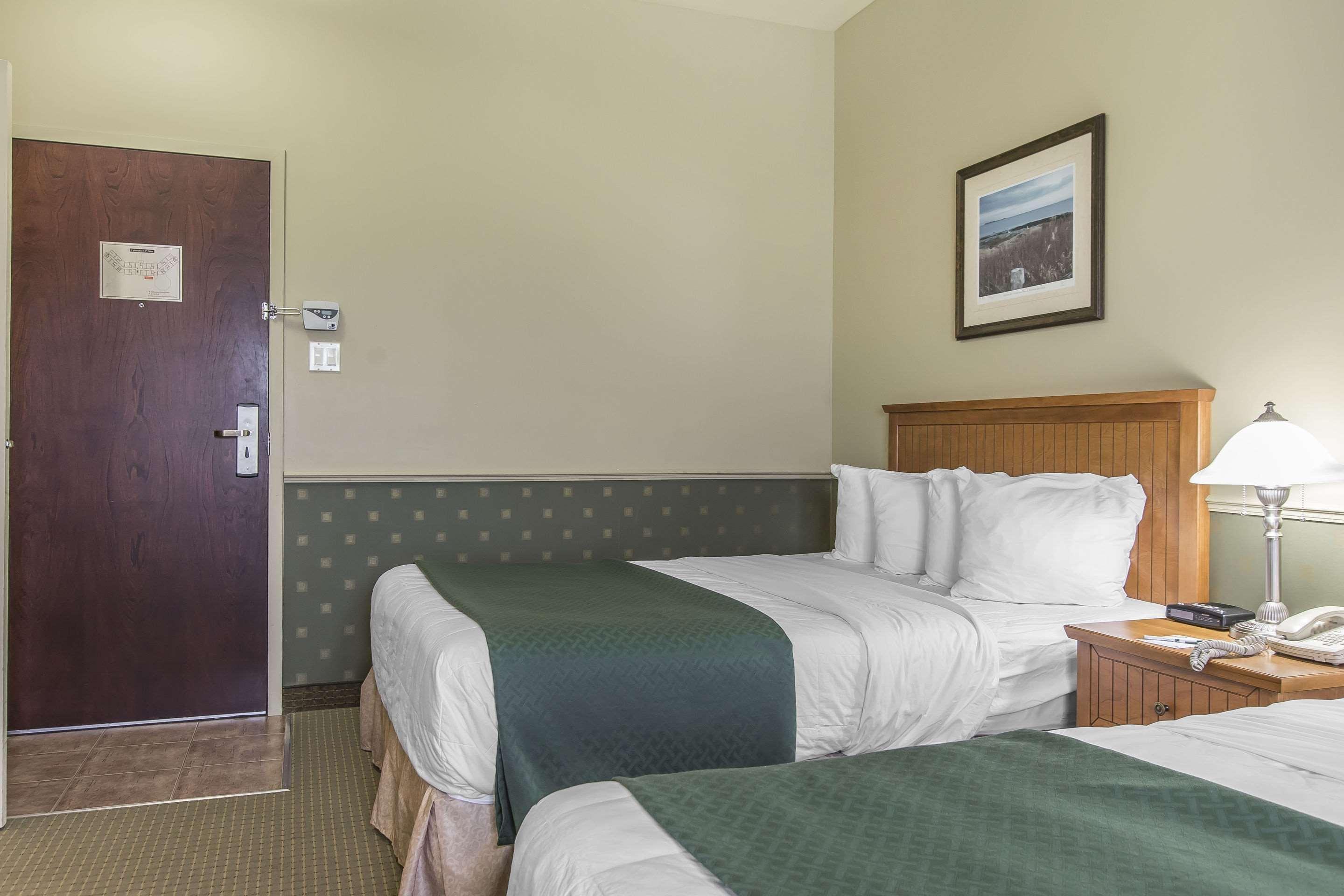 Quality Inn Riviere-du-Loup Exterior photo