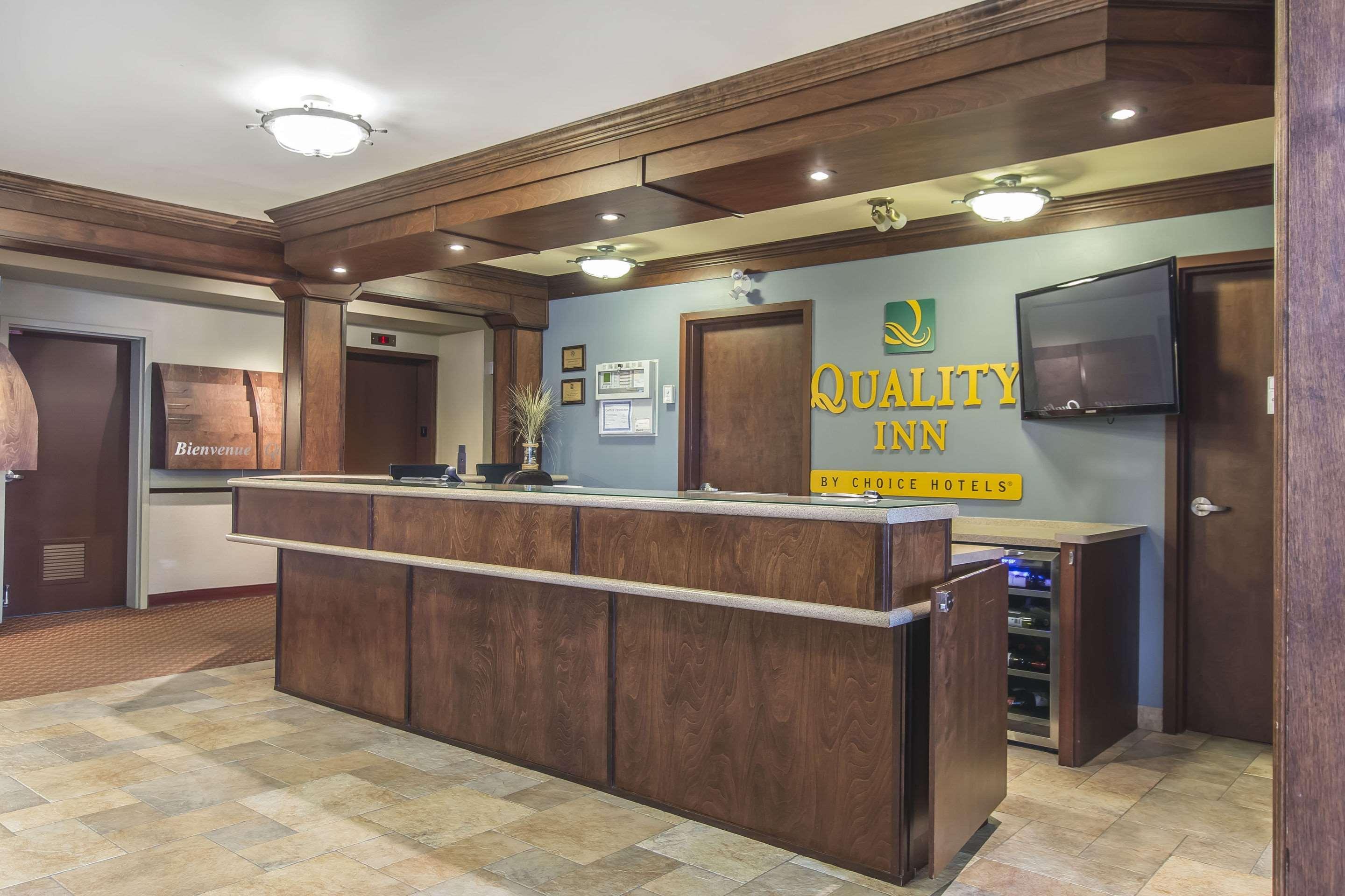 Quality Inn Riviere-du-Loup Exterior photo