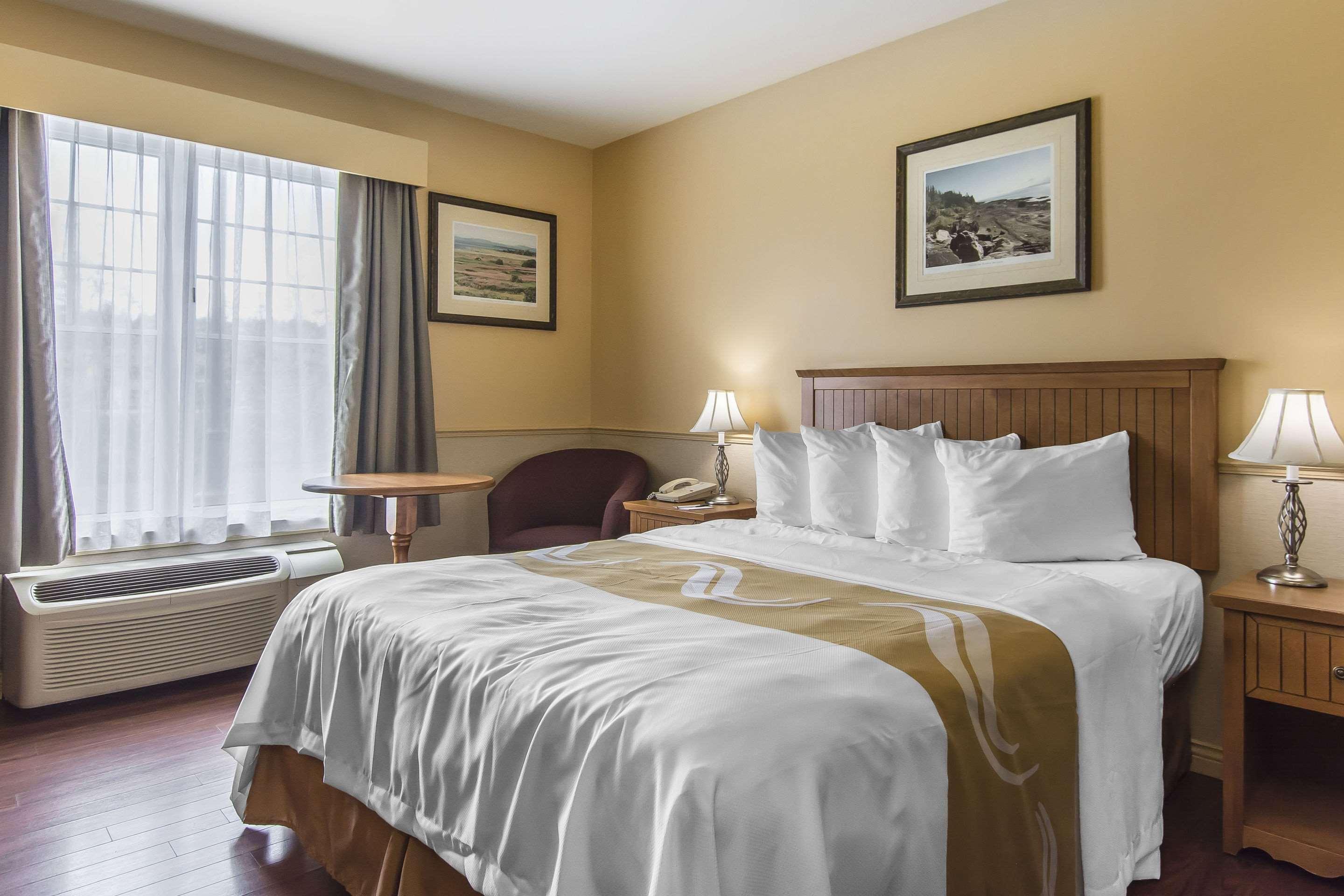 Quality Inn Riviere-du-Loup Exterior photo