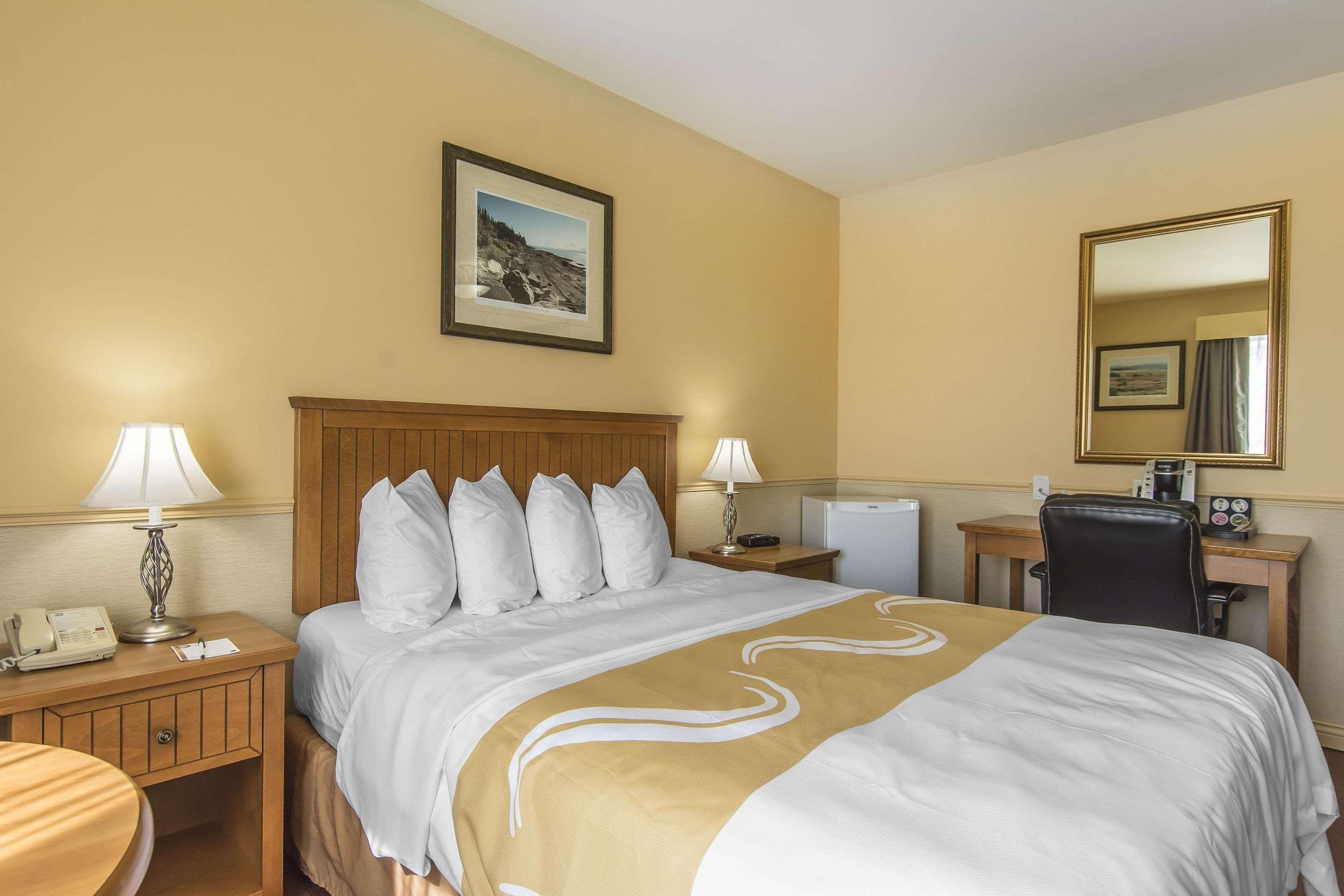 Quality Inn Riviere-du-Loup Exterior photo